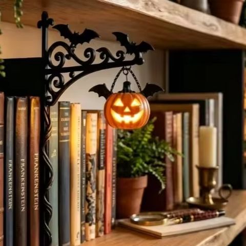 Home Office Bookshelves - Linterna con forma de estantería fantasma,